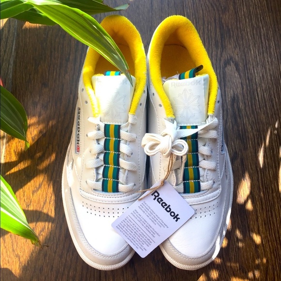Reebok Other - Reebok Revenge Vintage Sneakers Men’s Size 9 & 10